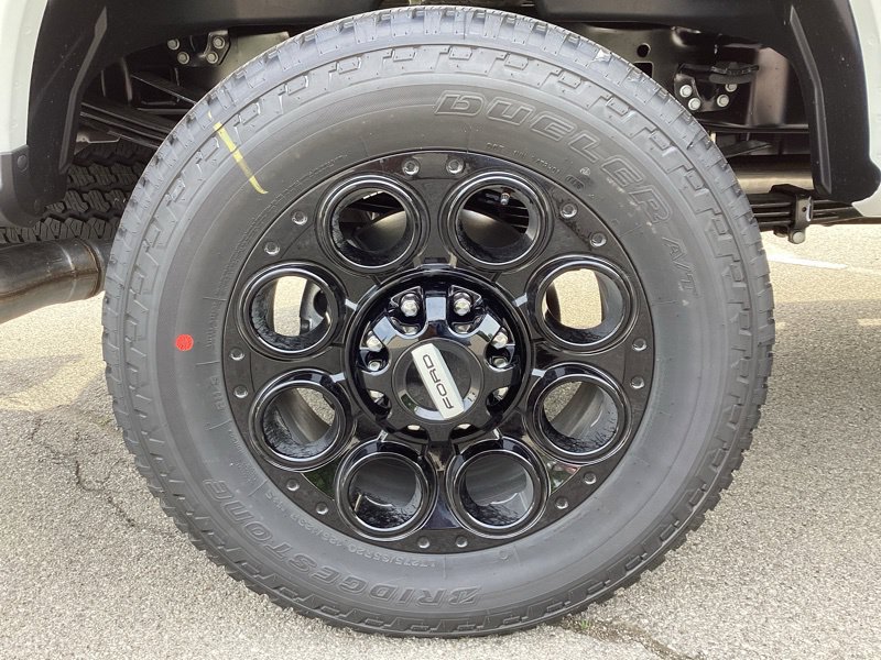 New 2026 Ford F350 Lariat w/ Black Appearance Package AWD/4WD image 9