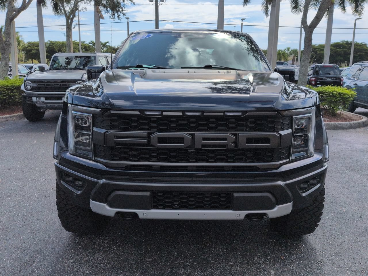 Certified 2023 Ford F150 Raptor w/ Raptor 37 Performance Package AWD/4WD image 9