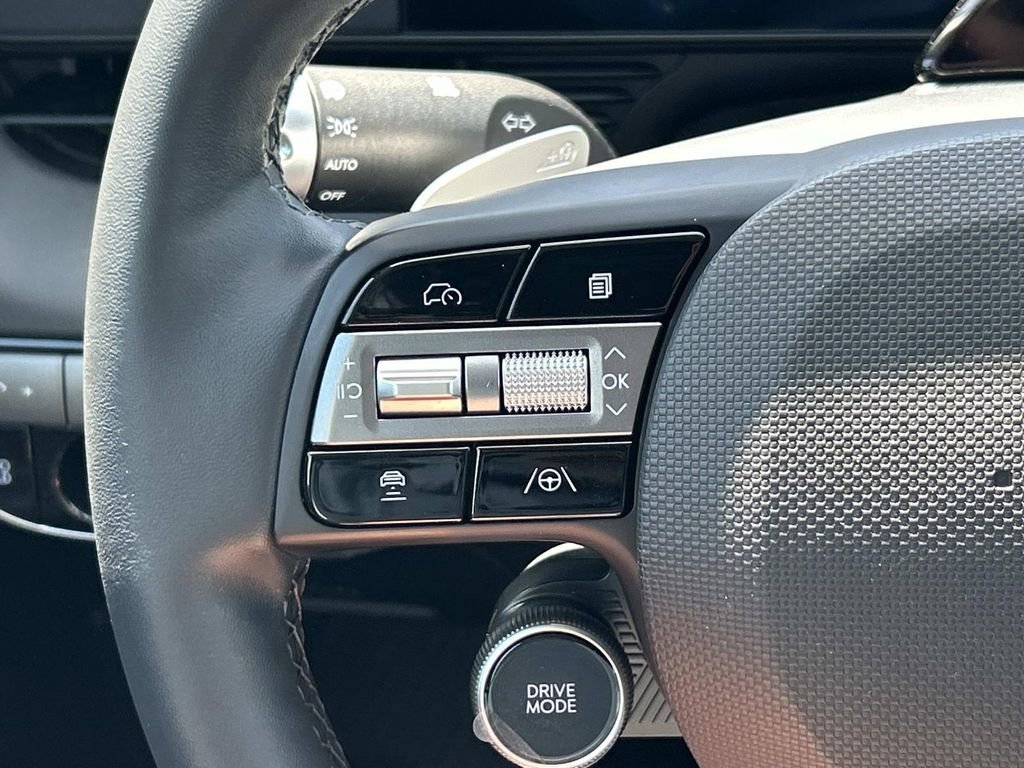 Used 2025 Hyundai Ioniq 5 SEL image 31