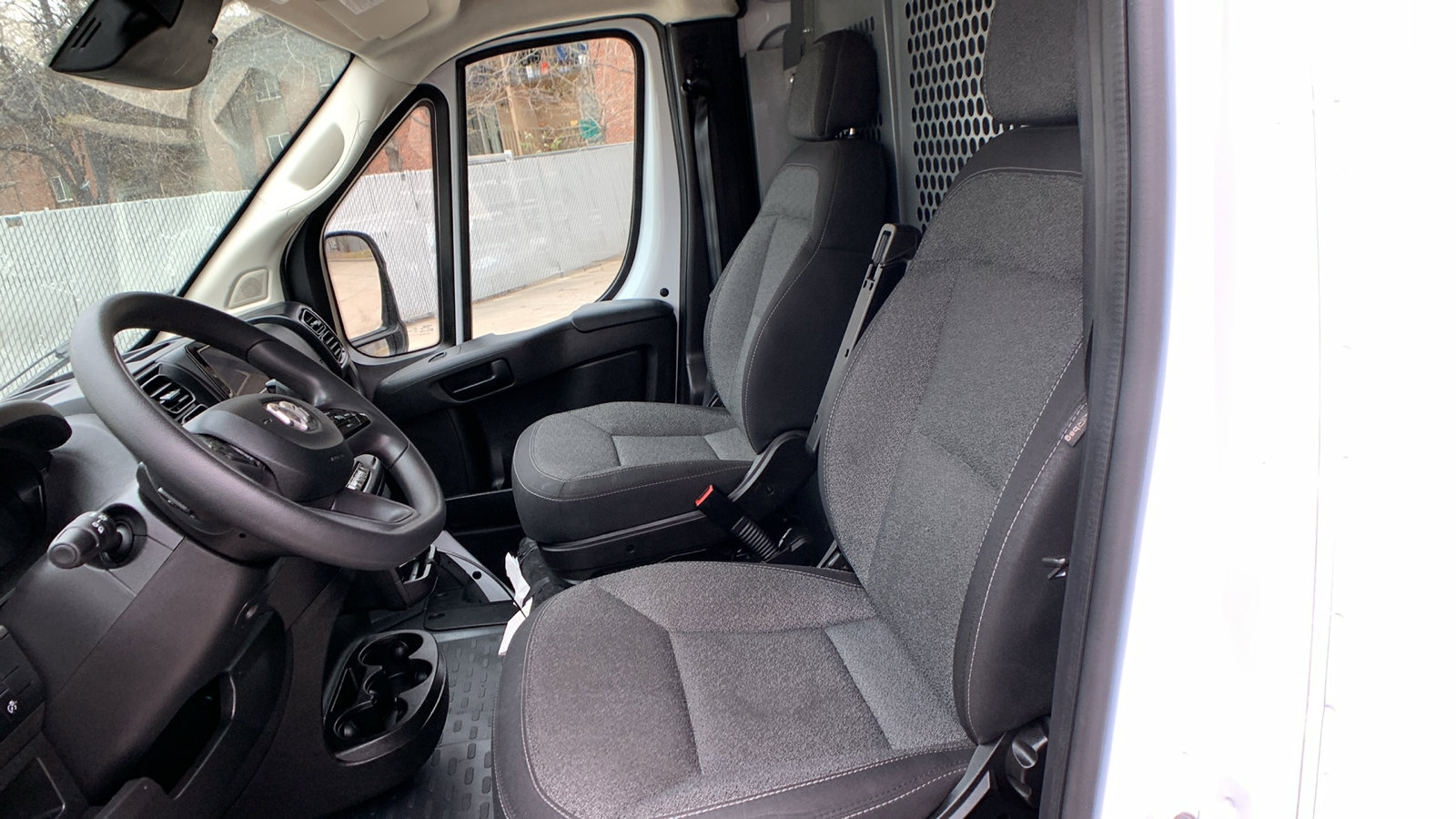 Used 2023 RAM ProMaster 2500 image 13