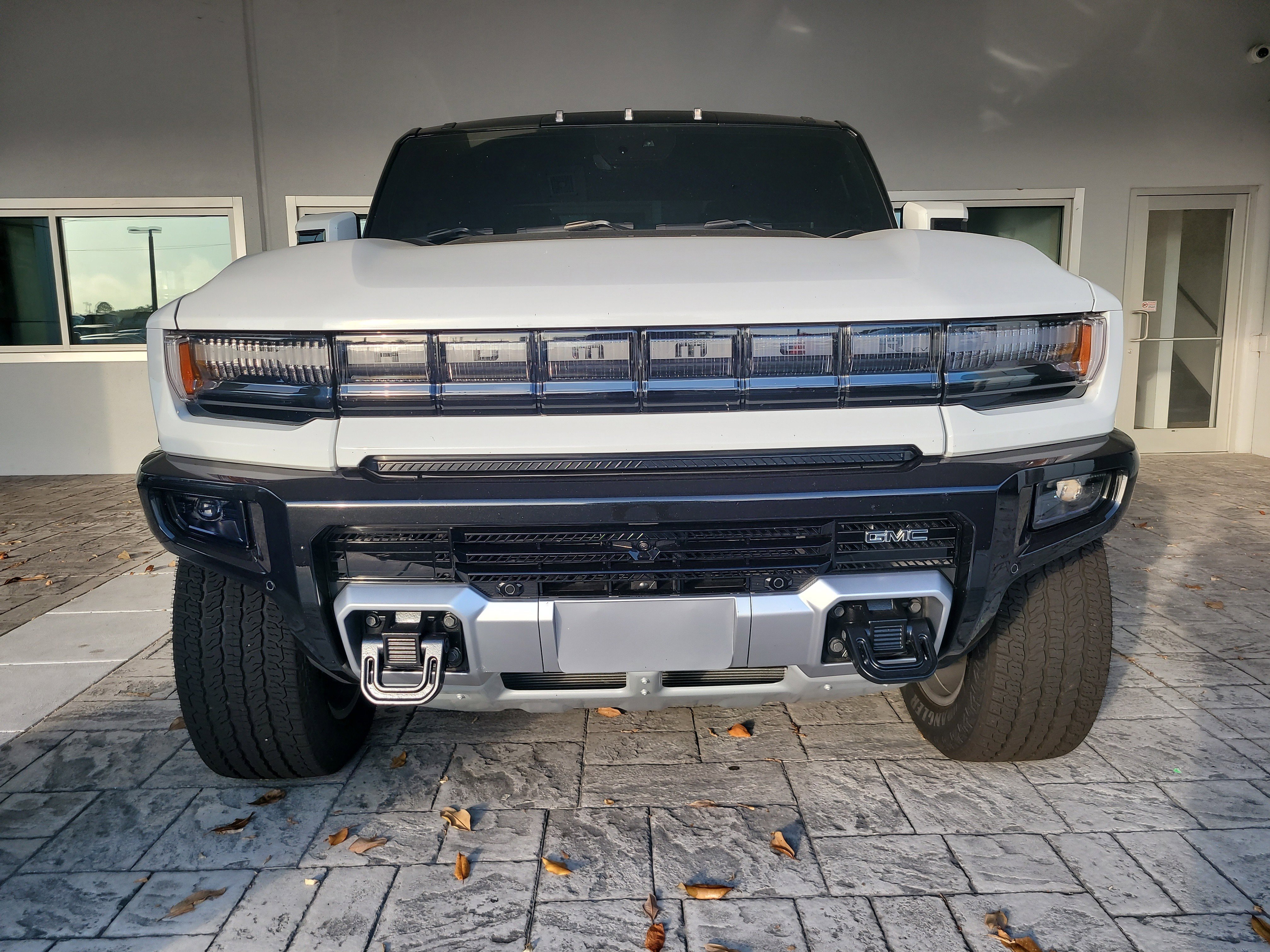 Used 2025 GMC Hummer EV 3X AWD/4WD image 2