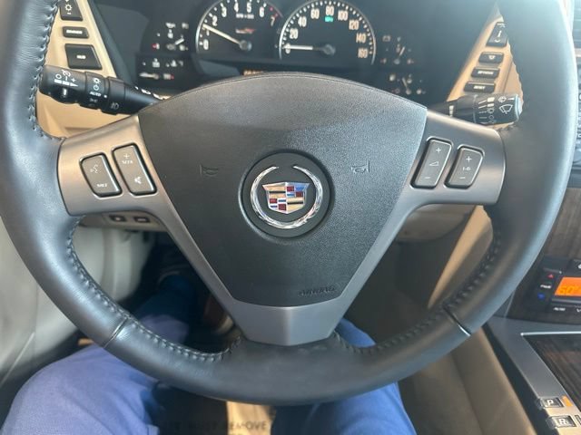 Used 2007 Cadillac XLR V RWD image 16