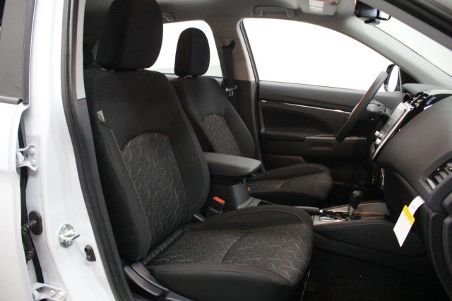 New 2026 Mitsubishi Outlander Sport ES image 19