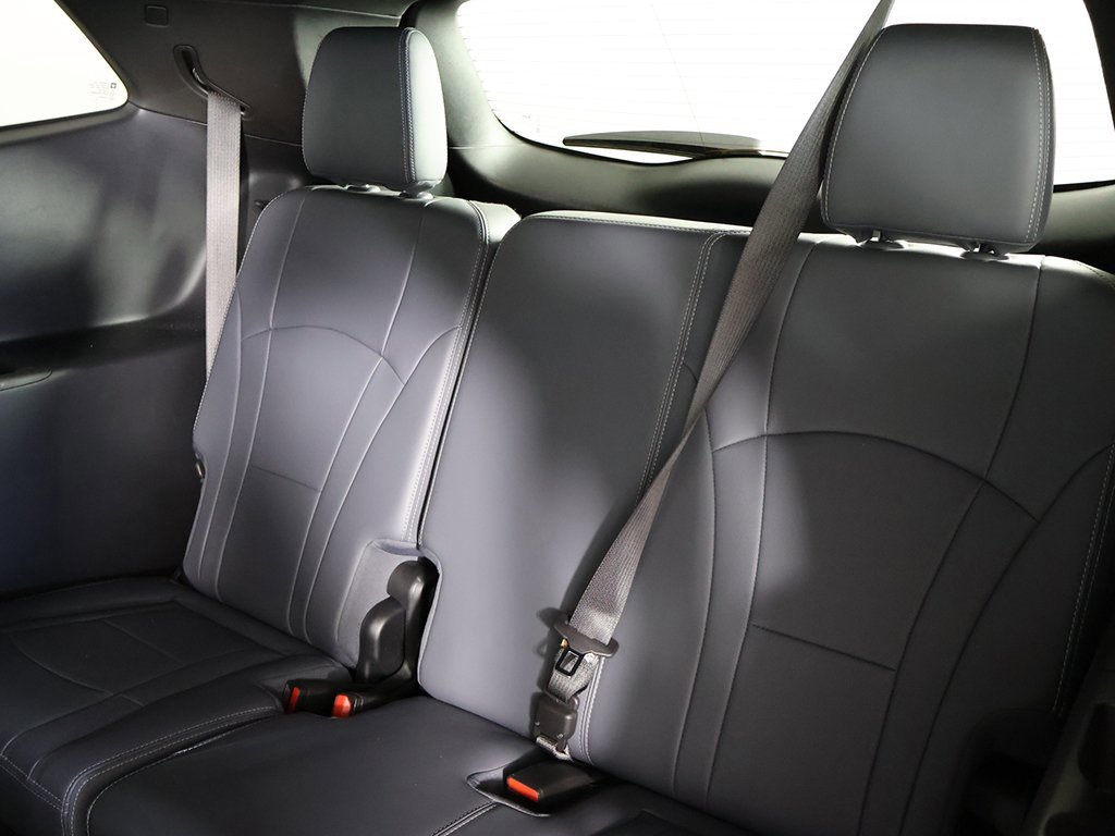Used 2024 Buick Enclave Premium image 35