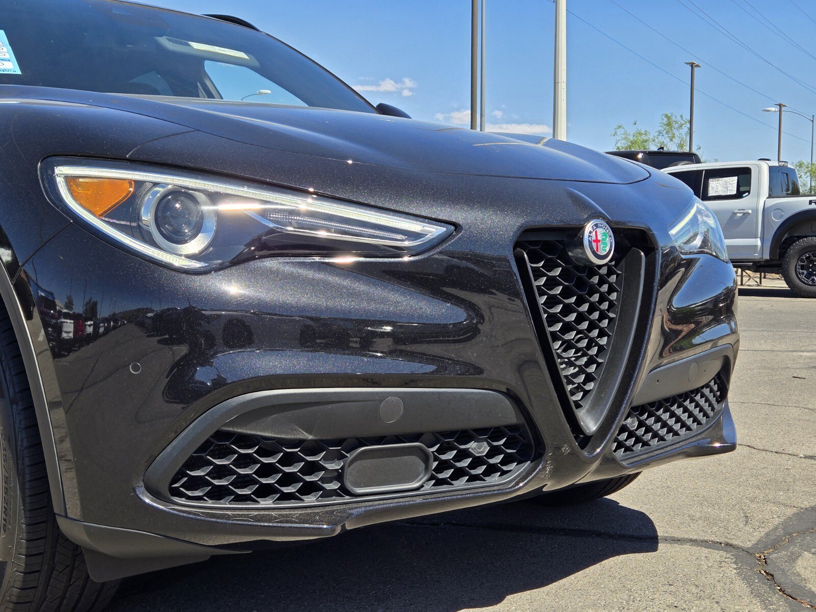 Used 2023 Alfa Romeo Stelvio Sprint AWD/4WD image 8