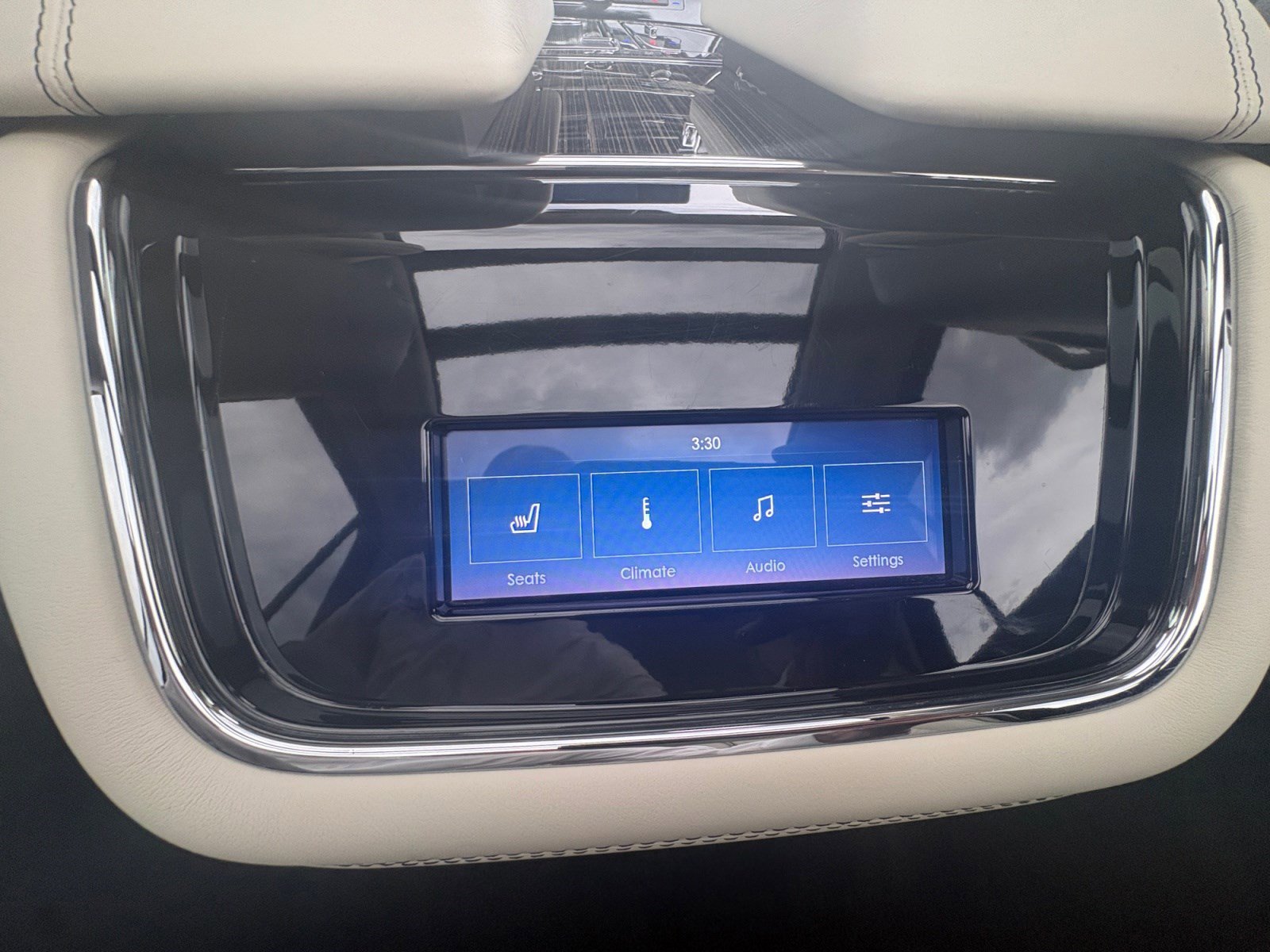 Used 2022 Lincoln Navigator Black Label image 18