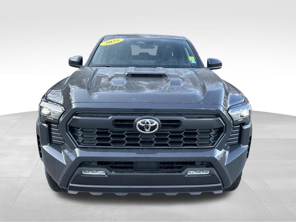 Certified 2025 Toyota Tacoma TRD Sport image 8