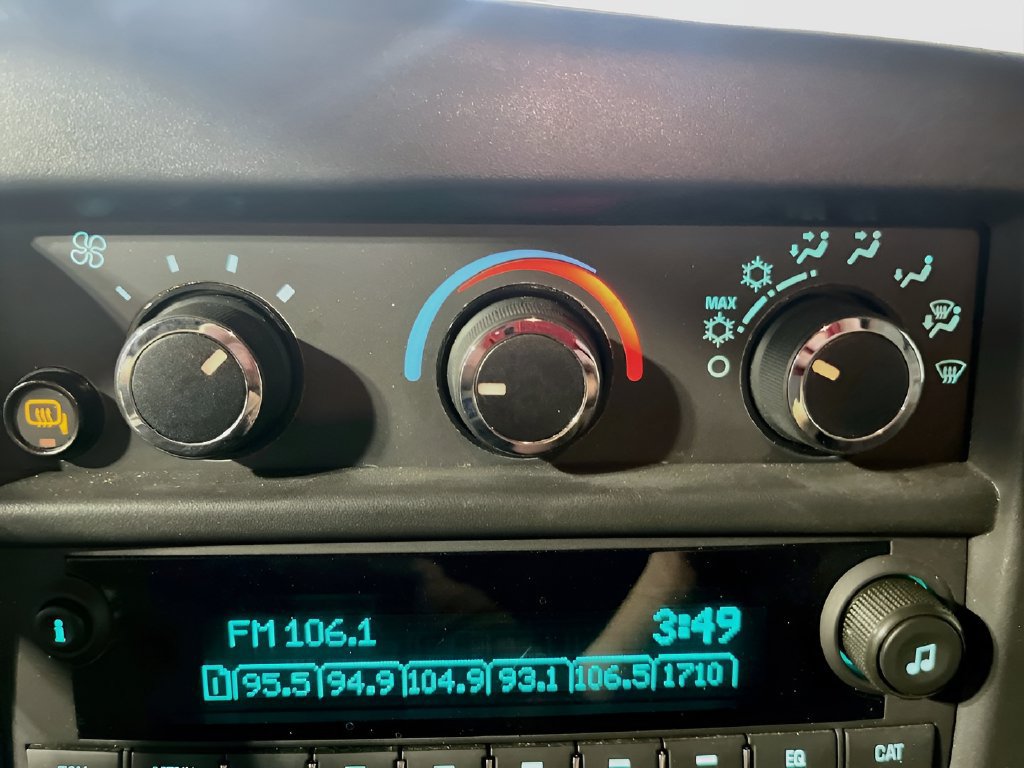 Used 2025 Chevrolet Express 2500 w/ Communications Package RWD image 15