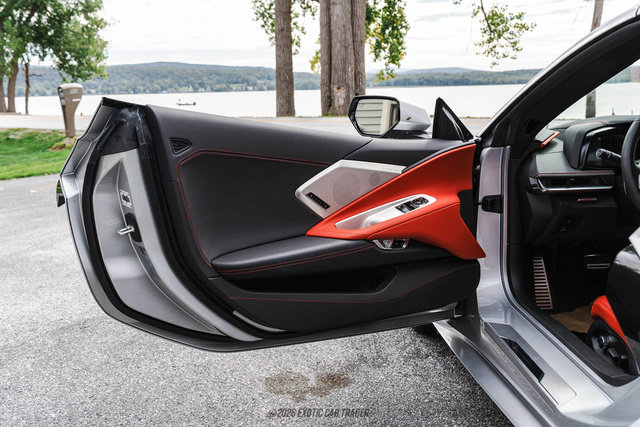 Used 2020 Chevrolet Corvette Stingray Preferred Cpe w/ 2LT Preferred Equipment Group RWD image 20