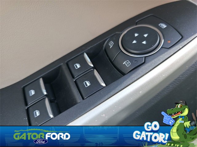 Used 2020 Ford Explorer XLT w/ Equipment Group 202A image 14