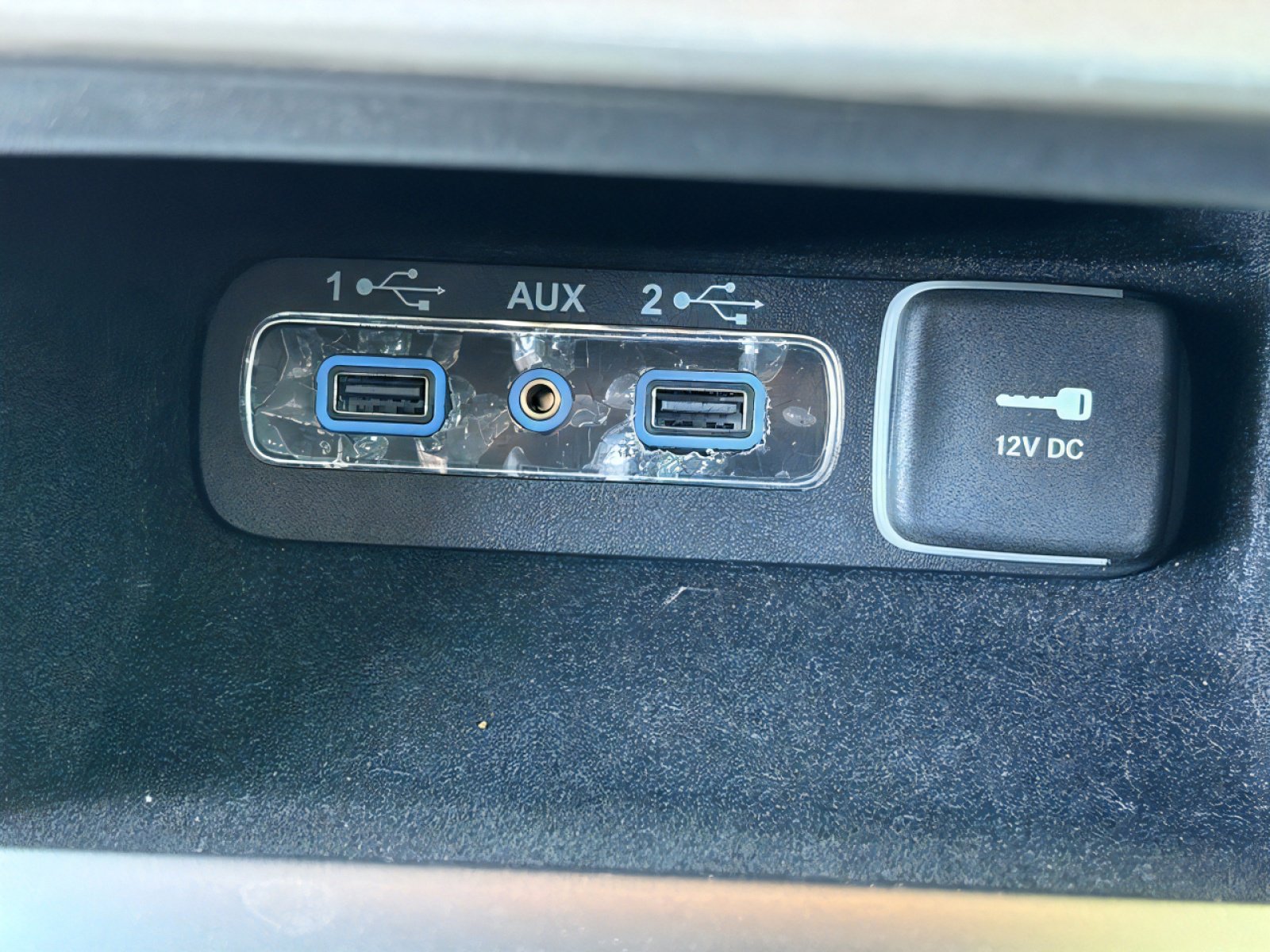 Used 2020 Jeep Grand Cherokee Laredo image 25