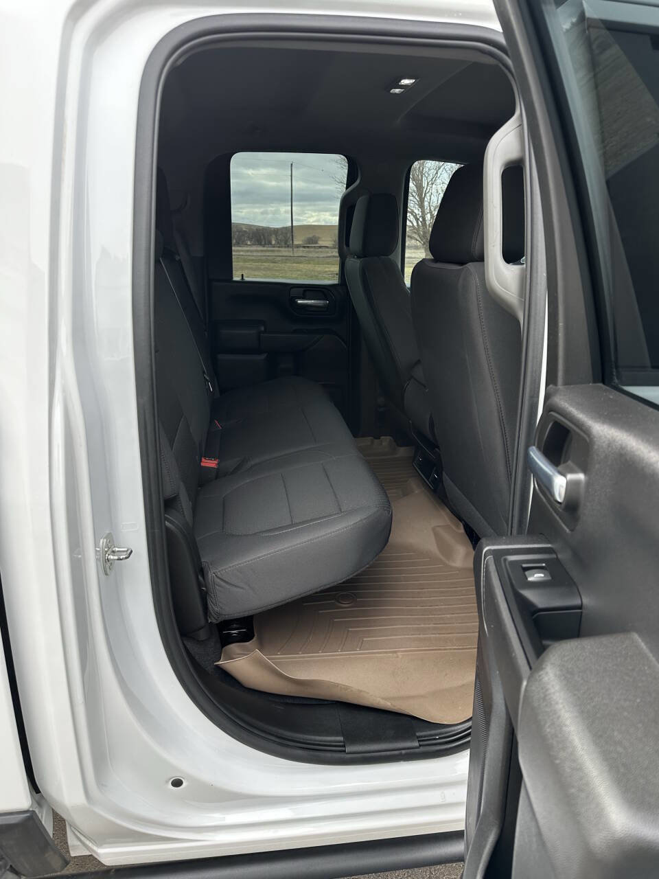 Used 2022 Chevrolet Silverado 2500 Custom w/ Custom Value Package image 20