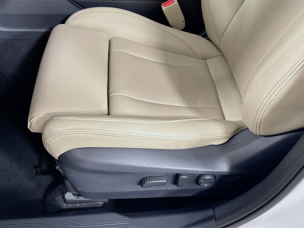 Used 2024 Subaru Legacy Limited AWD/4WD image 23