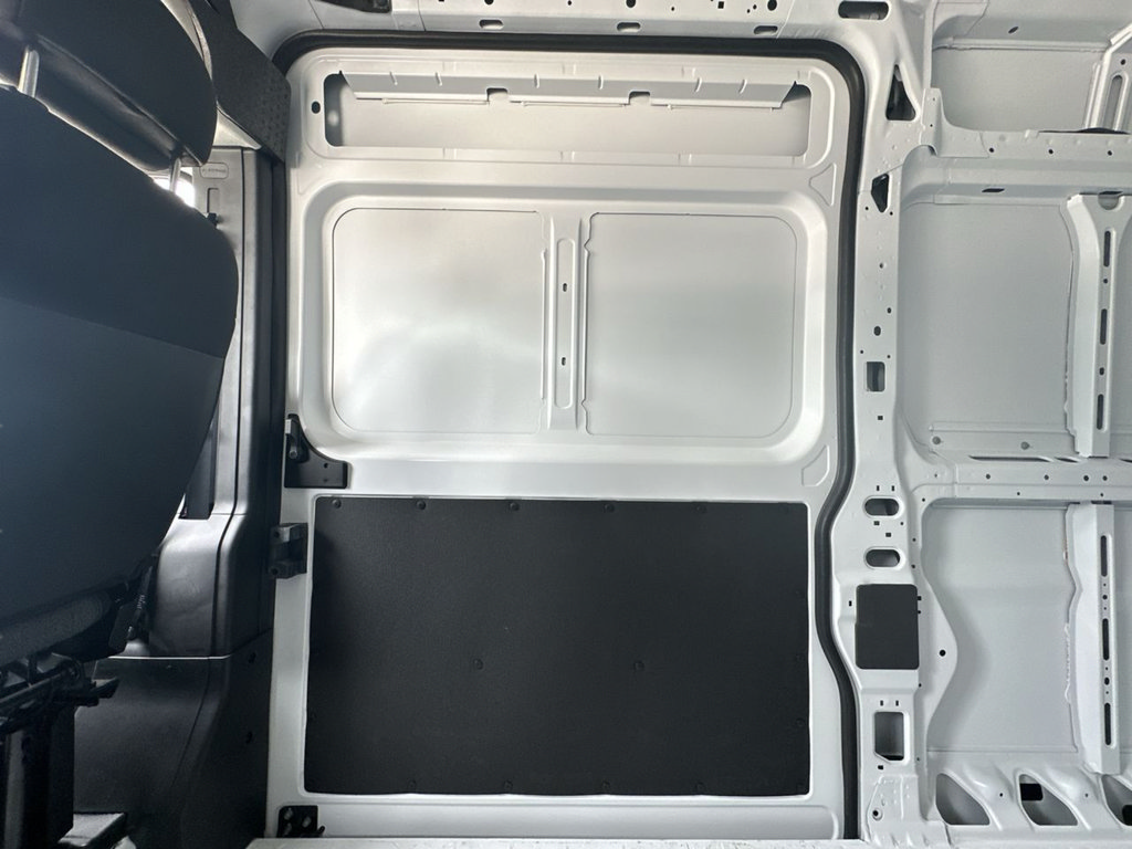 New 2026 RAM ProMaster 2500 w/ Convenience Group FWD image 31