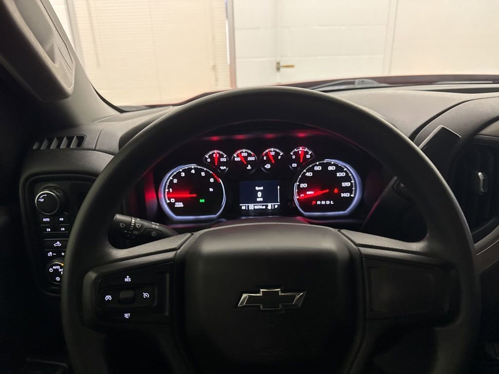 Used 2020 Chevrolet Silverado 1500 Custom Trail Boss w/ Custom Convenience Package image 15