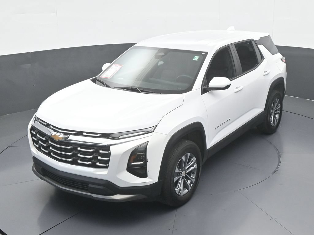 Used 2026 Chevrolet Equinox LT FWD image 43