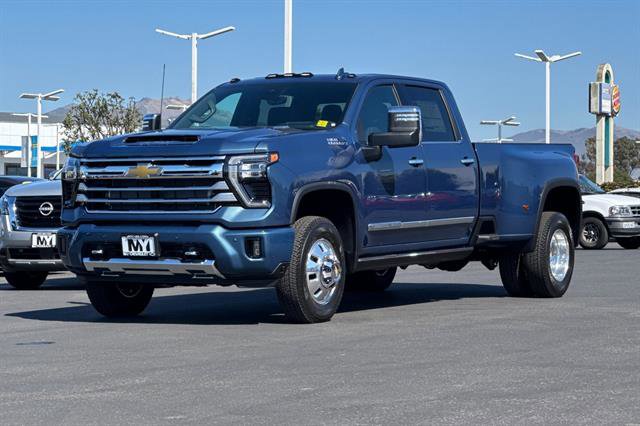 New 2026 Chevrolet Silverado 3500 High Country w/ Technology Package image 8