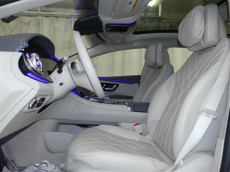 Used 2024 Mercedes-Benz EQS 580 4MATIC image 28