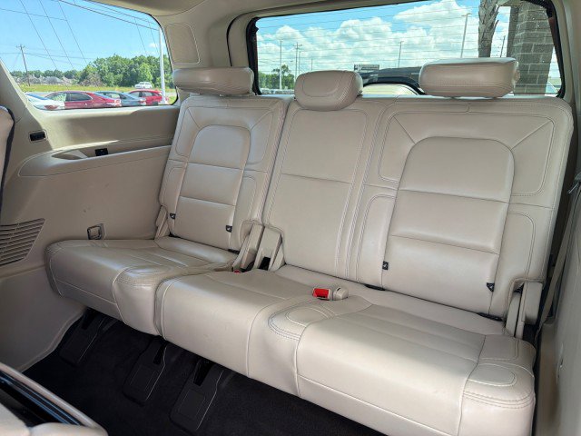 Used 2021 Lincoln Navigator Reserve AWD/4WD image 34