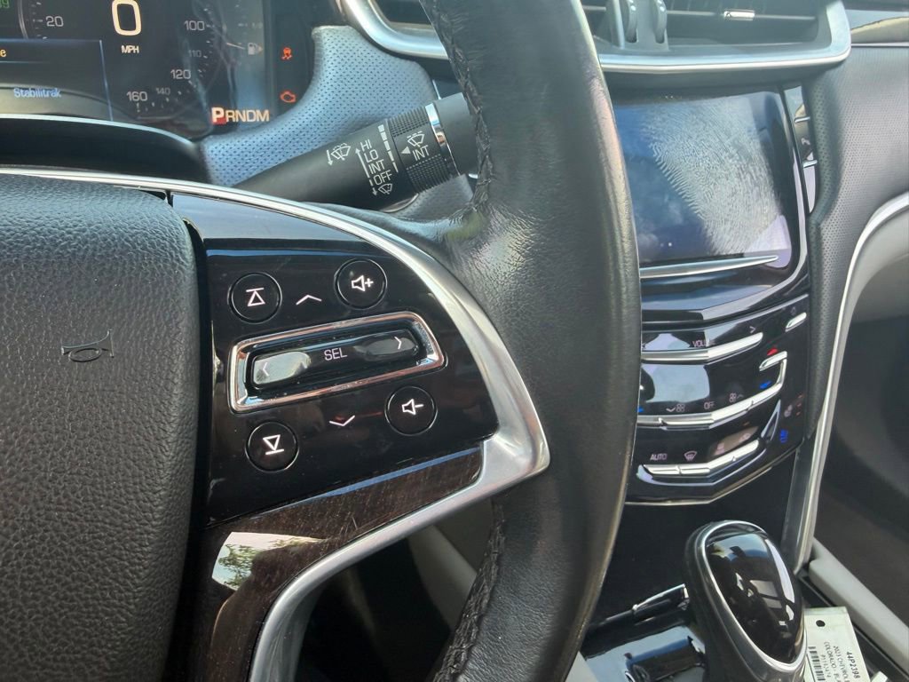 Used 2013 Cadillac XTS Premium FWD image 14