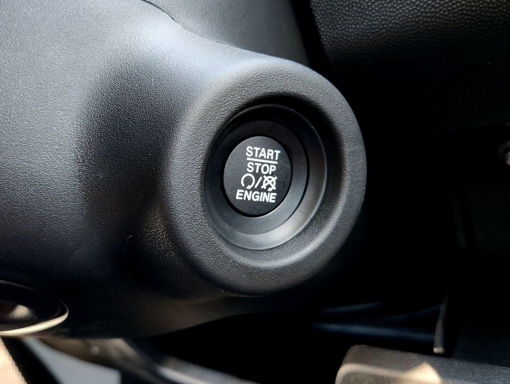 New 2025 RAM ProMaster 1500 w/ Convenience Group image 19