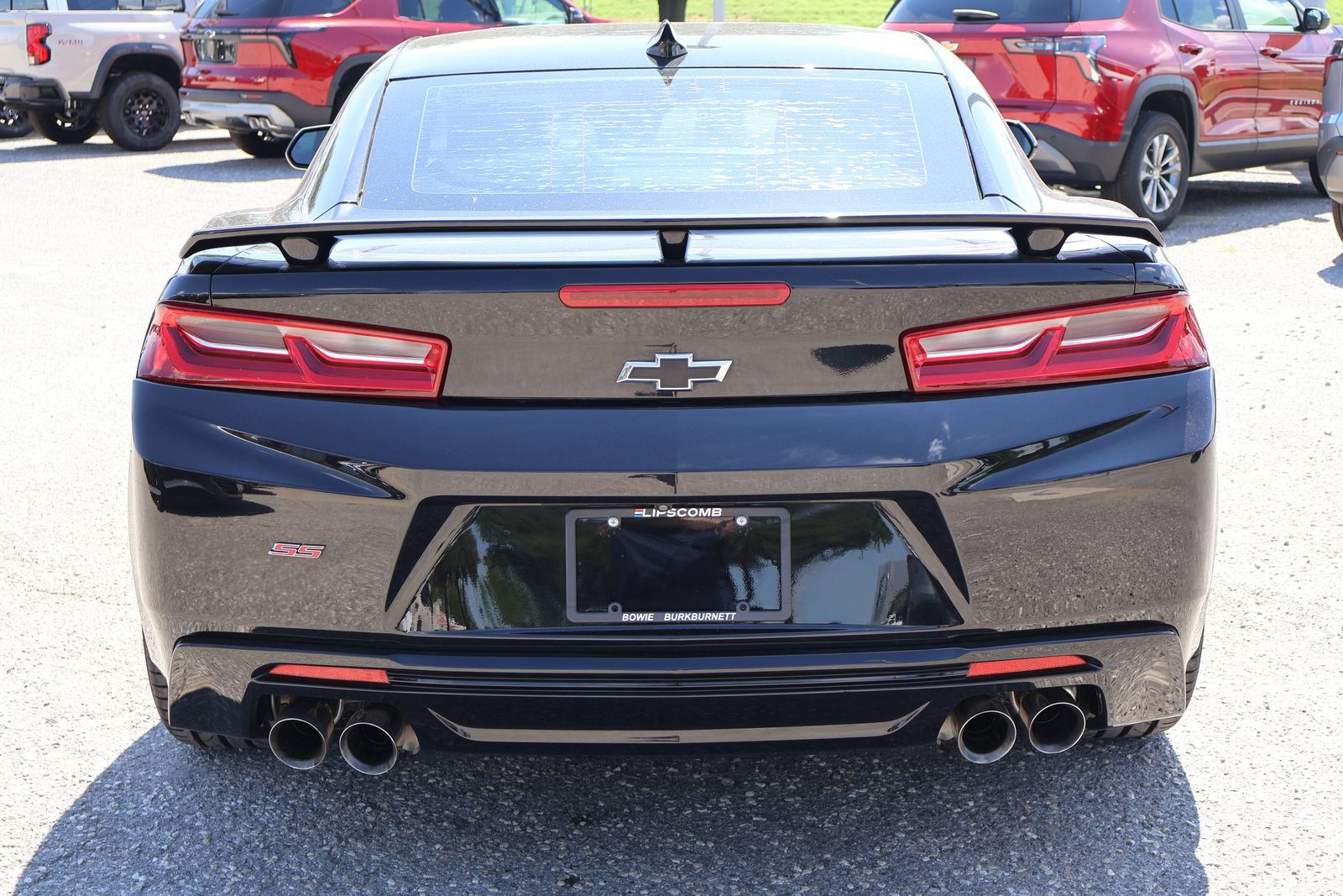 Used 2018 Chevrolet Camaro SS RWD image 7