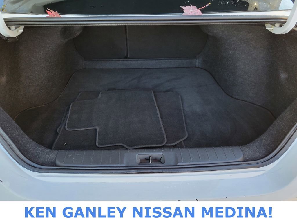 Used 2022 Nissan Sentra SV image 40