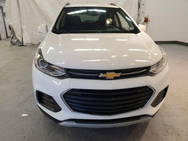 Used 2017 Chevrolet Trax LT w/ LT Convenience Package AWD/4WD image 10