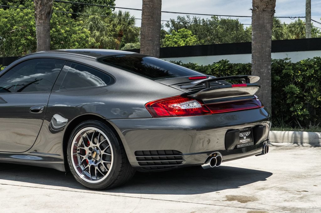 Used 2004 Porsche 911 Carrera 4S AWD/4WD image 5