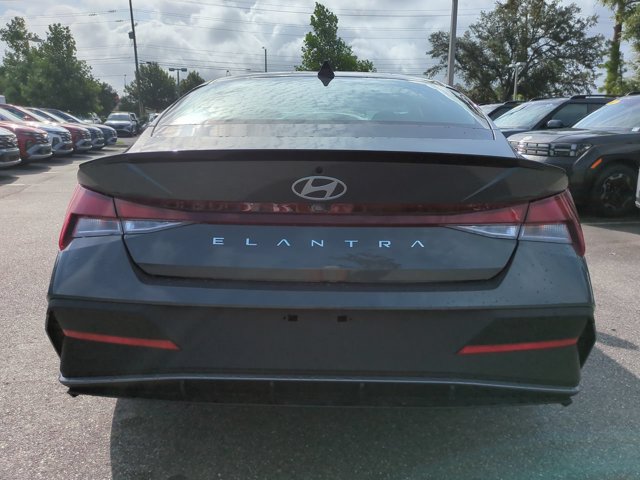 New 2026 Hyundai Elantra Sport FWD image 6