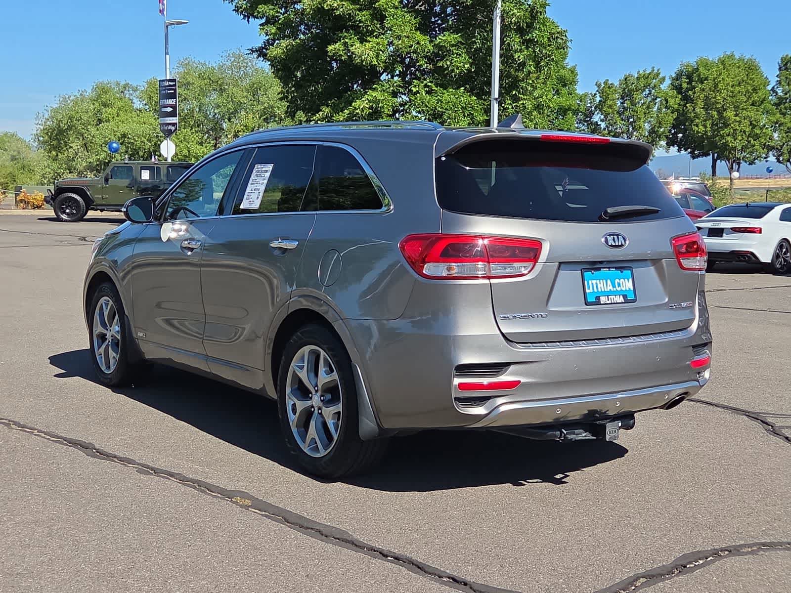 Used 2016 Kia Sorento SX AWD/4WD image 12