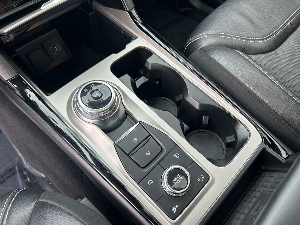 Used 2022 Ford Explorer ST w/ Equipment Group 401A AWD/4WD image 19