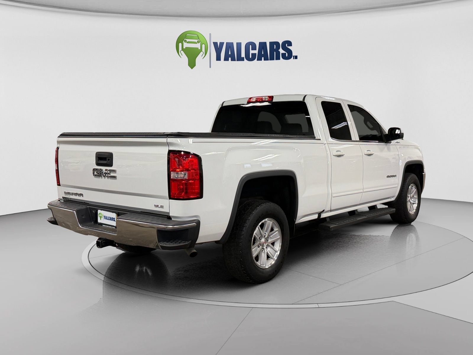 Used 2018 GMC Sierra 1500 SLE w/ SLE Value Package AWD/4WD image 5