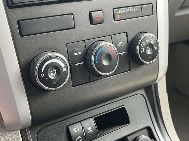 Used 2011 Chevrolet Traverse LS FWD image 30