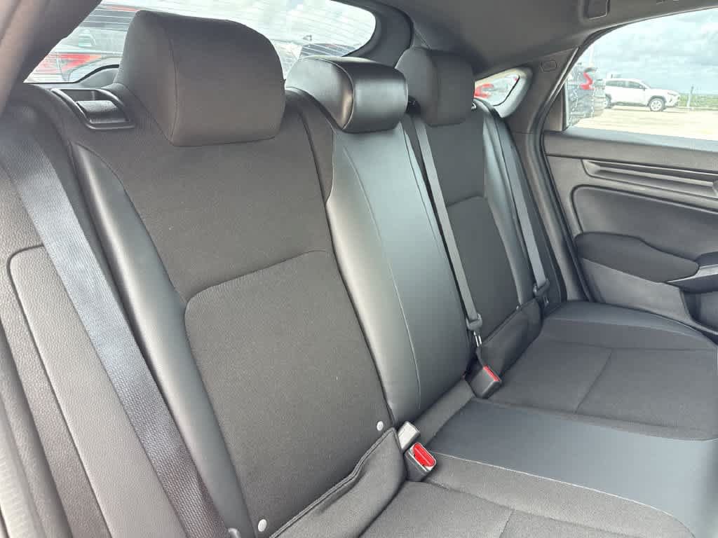 Used 2023 Honda Civic Sport image 25