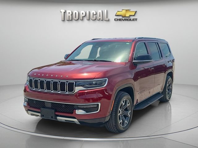 Used 2023 Jeep Wagoneer Series III w/ Preferred Equipment Group RWD image 1