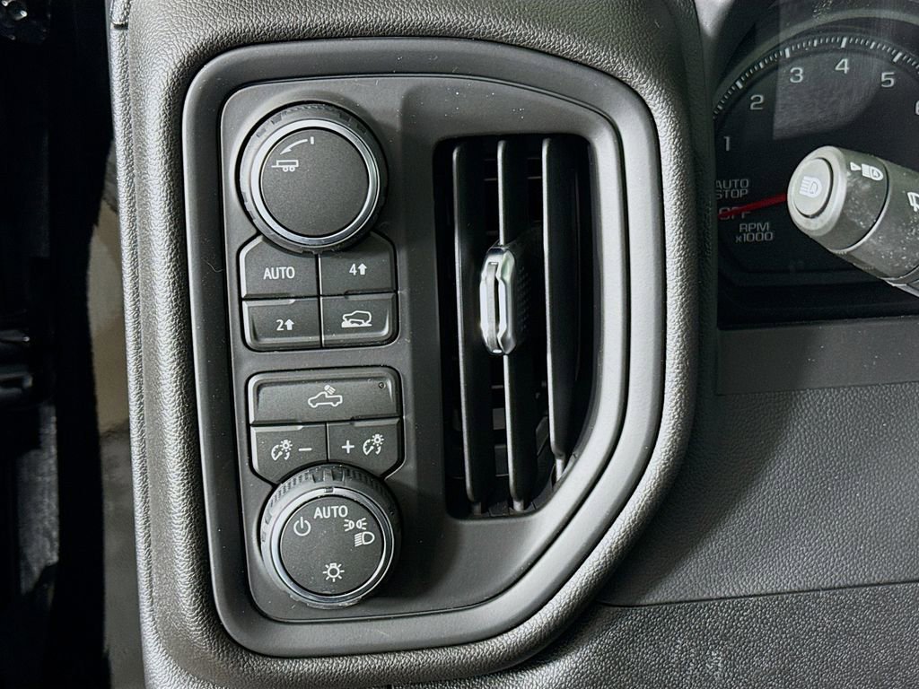 New 2026 Chevrolet Silverado 1500 Custom w/ Turbomax Blackout Package image 10