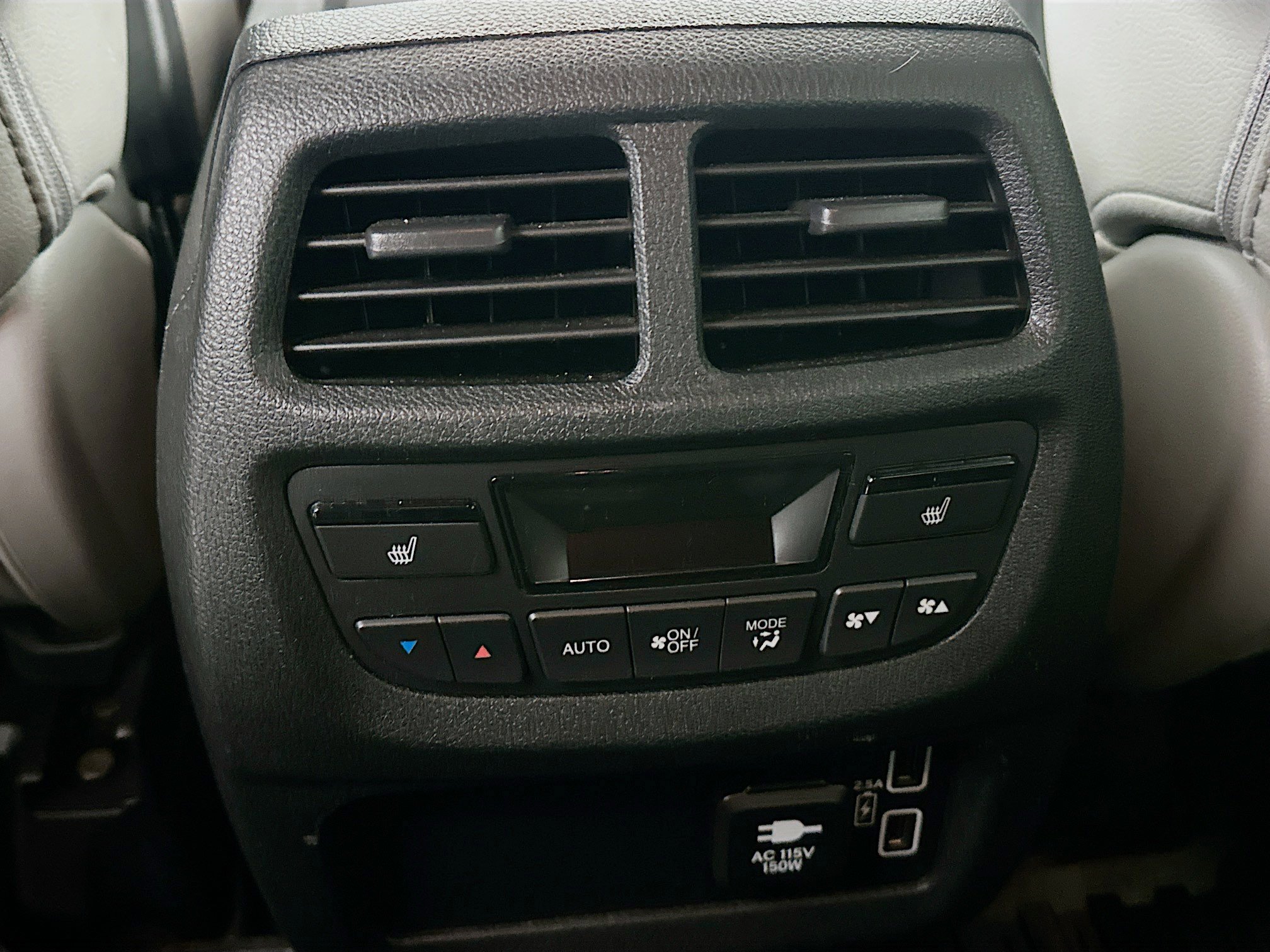 Used 2021 Honda Passport Elite image 27