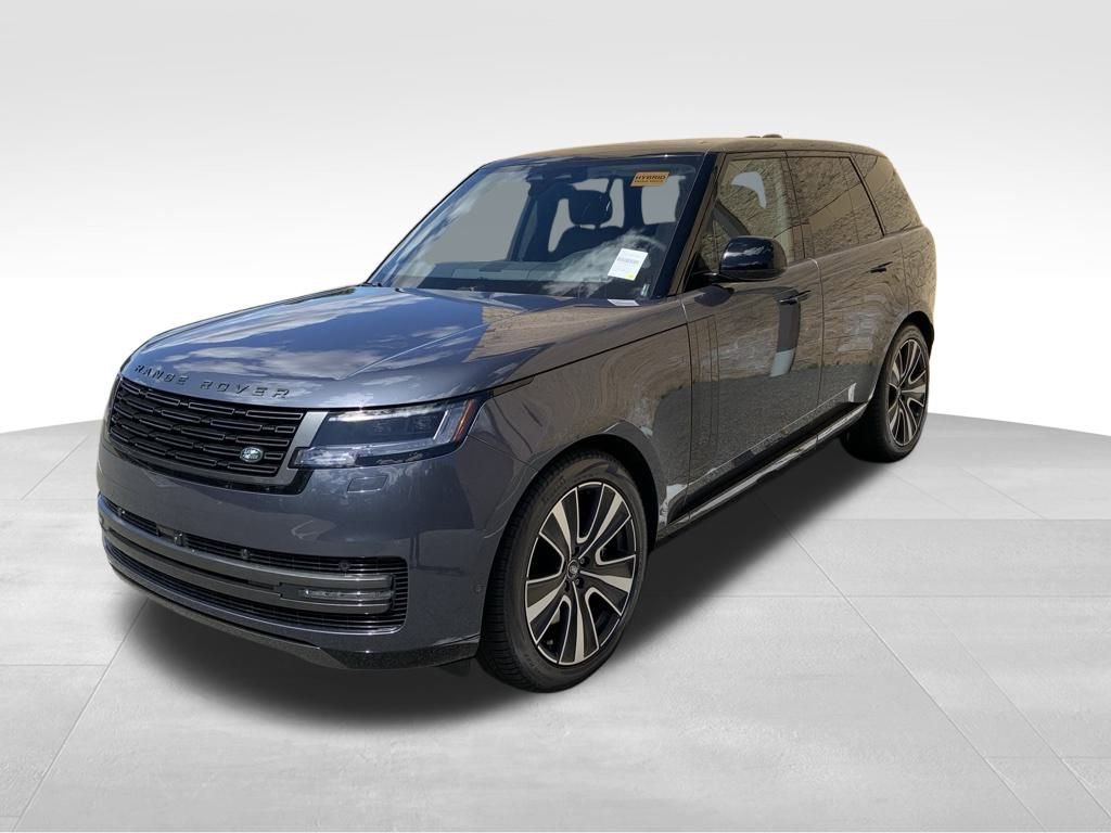 New 2025 Land Rover Range Rover SE