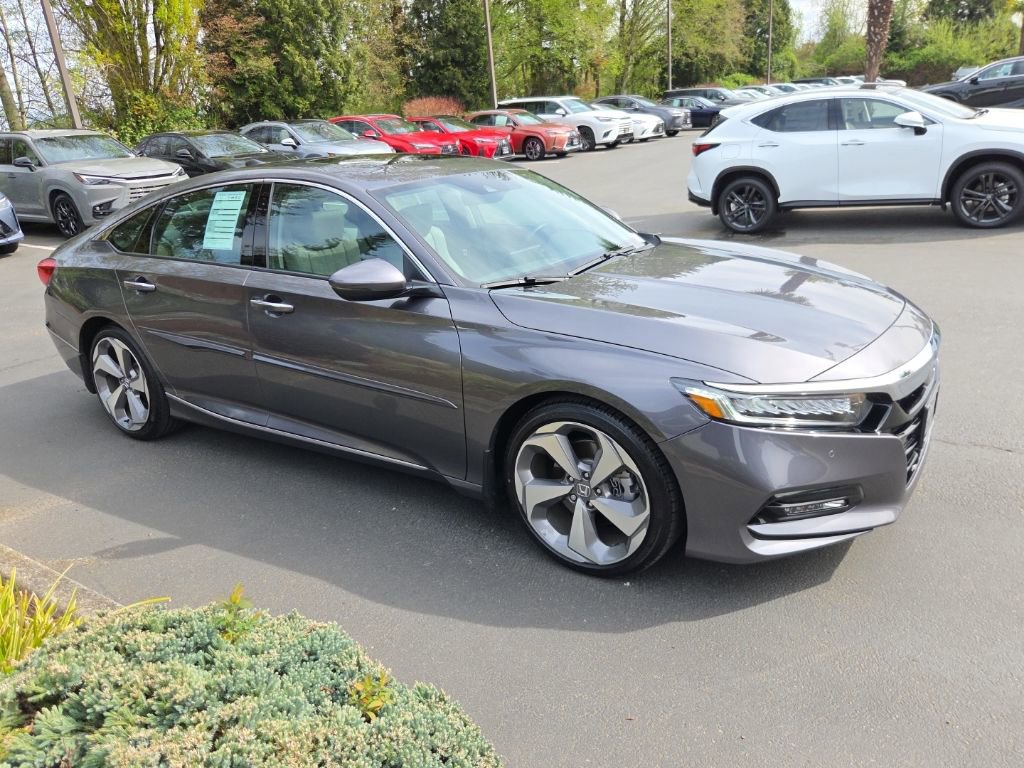 Used 2019 Honda Accord Touring image 8