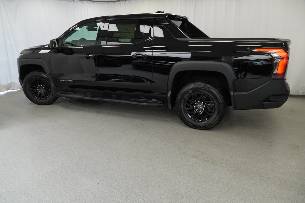 New 2026 Chevrolet Silverado EV LT AWD/4WD image 5