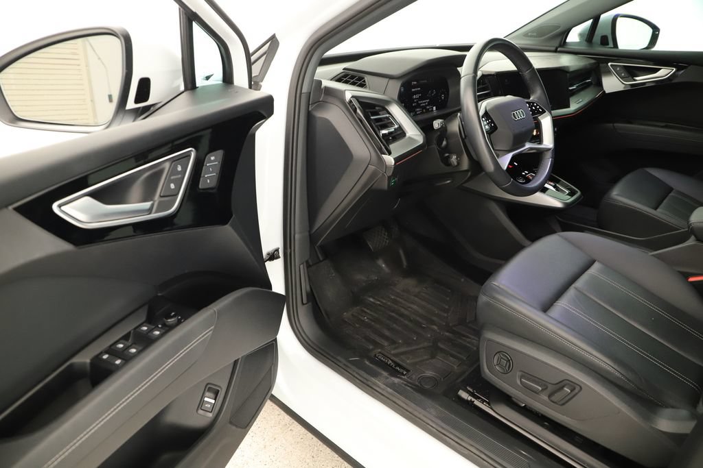 Certified 2023 Audi Q4 e-tron Premium Plus w/ Premium Plus AWD/4WD image 14
