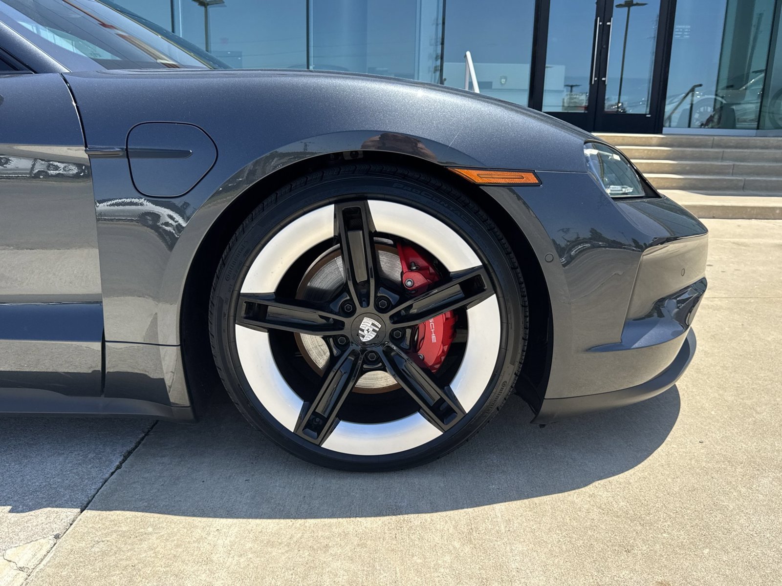 New 2025 Porsche Taycan 4S AWD/4WD image 11