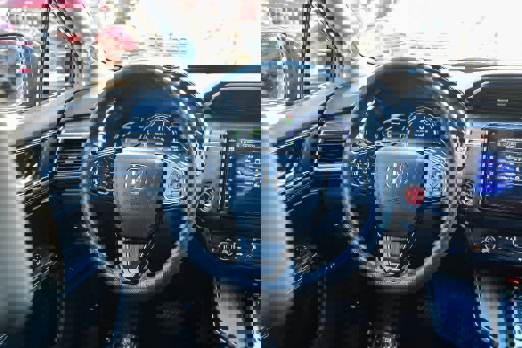 Used 2019 Honda Clarity Plug-In Hybrid image 12