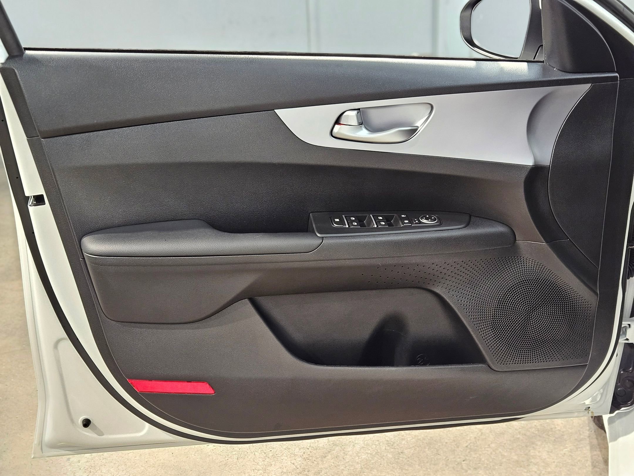 Used 2024 Kia Forte LXS w/ LXS Technology Package image 20