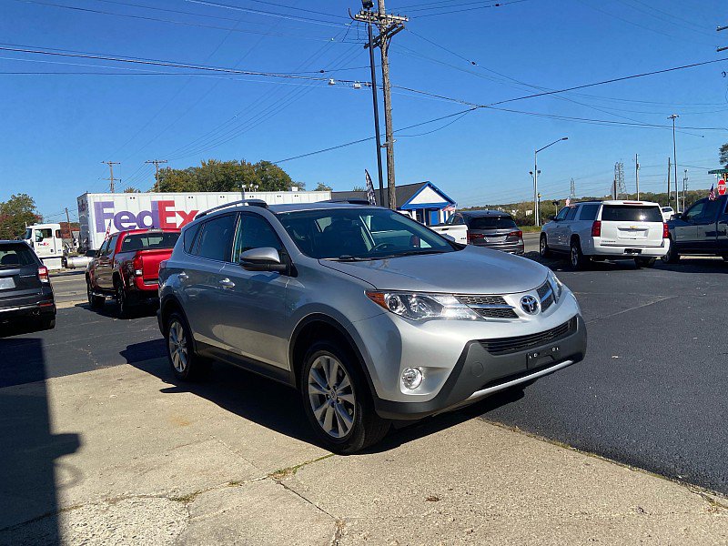 Used 2014 Toyota RAV4 Limited AWD/4WD image 4