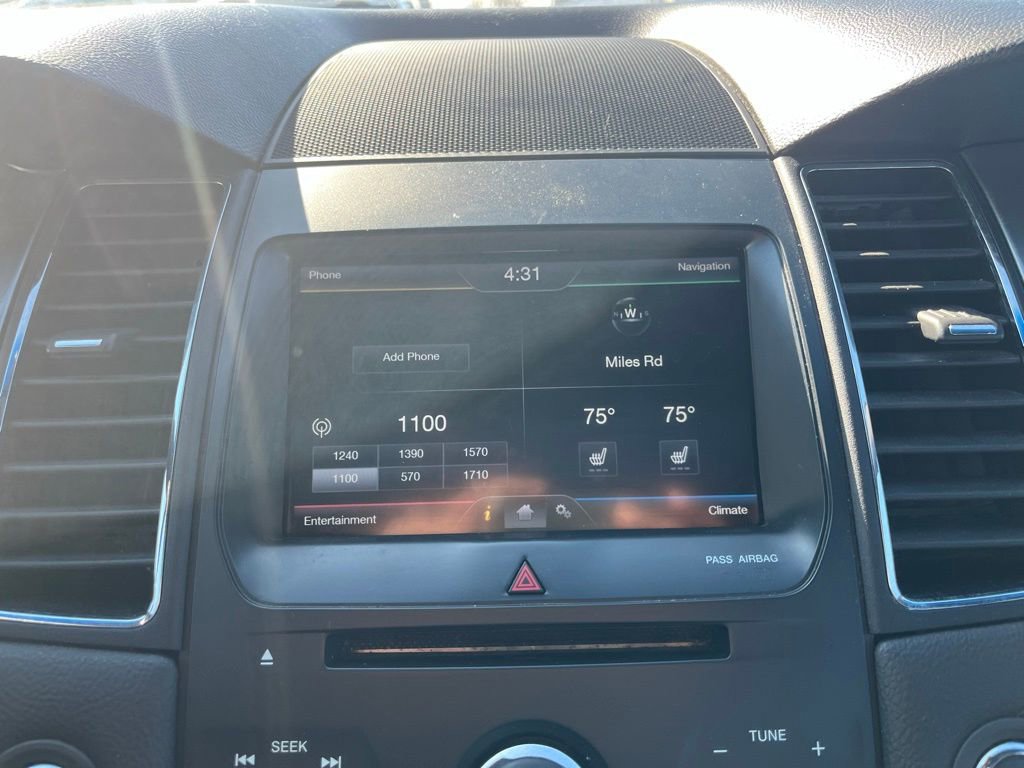 Used 2015 Ford Taurus SEL w/ Equipment Group 201A FWD image 14