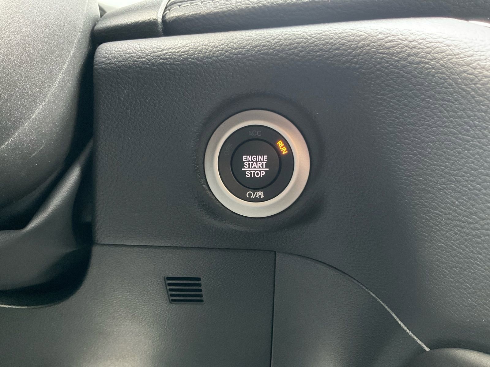 New 2026 Chrysler Pacifica Limited w/ S Appearance Package image 31