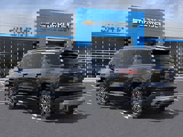 New 2026 Chevrolet Traverse LT image 3