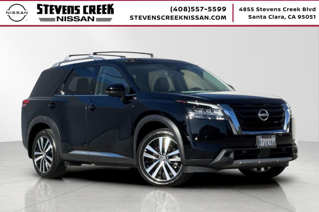Used 2024 Nissan Pathfinder Platinum w/ Cargo Package AWD/4WD image 1